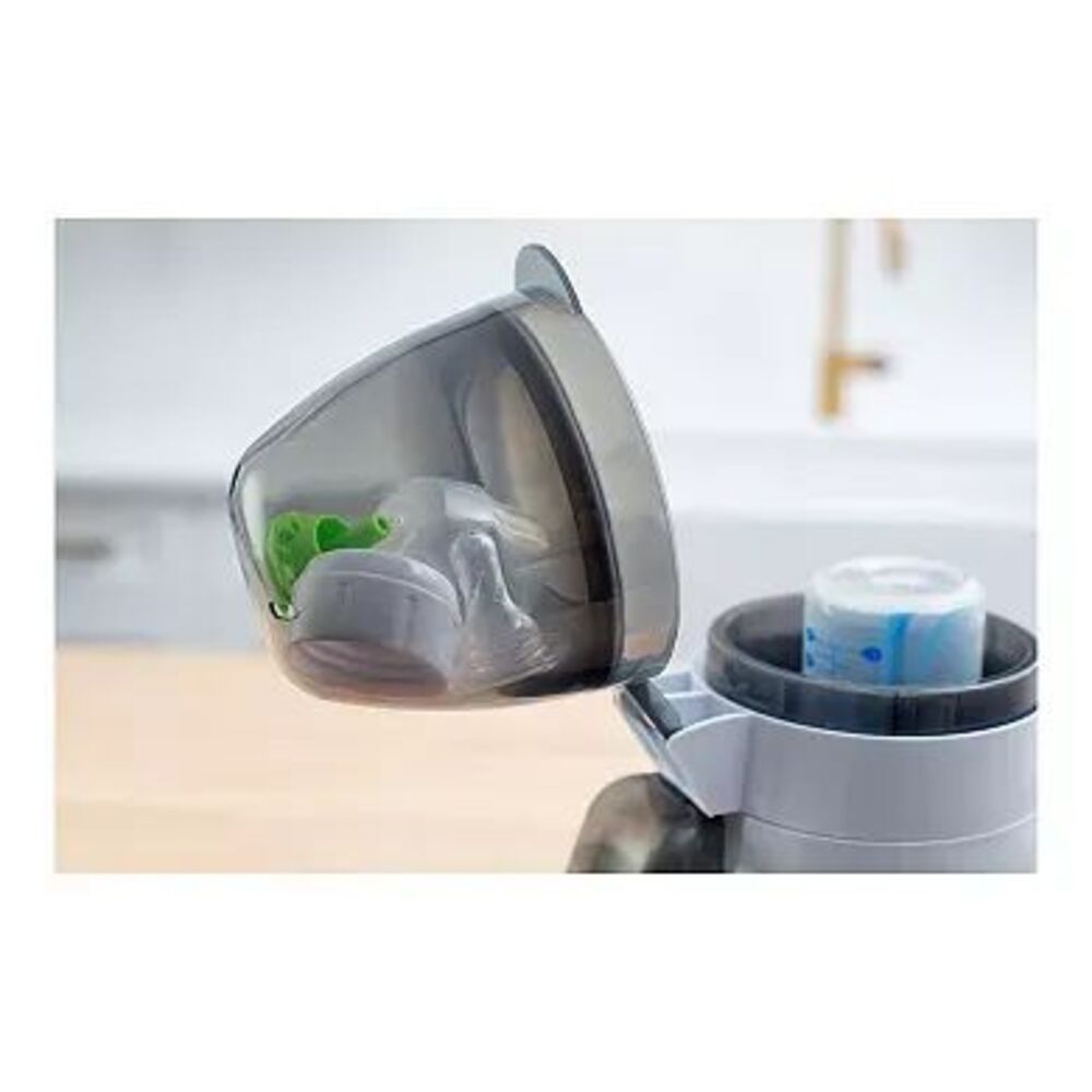 Dr. Brown's Deluxe Bottle Warmer and Sterilizer - Picture 3 of 4